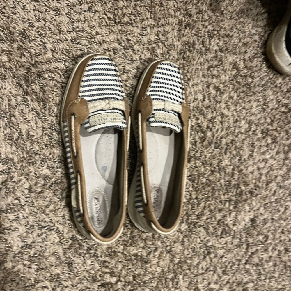 sperry size 10 M leather and canvas, blue and white.